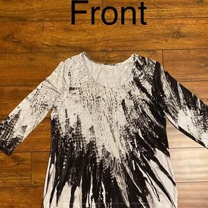 Chico’s Size 2, Scoop neck, 3/4 length sleeves